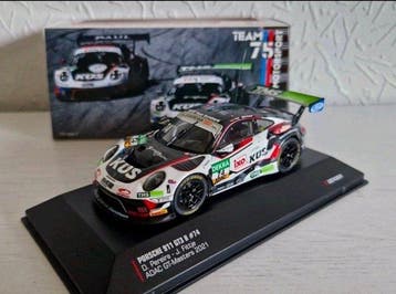 IXO 1:43 - Modelauto - Porsche 911 GT3 R #74 - ADAC GT, Nieuw