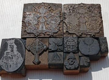 Drukblokken (11) - Lotto clichés gegraveerd op hout uit de