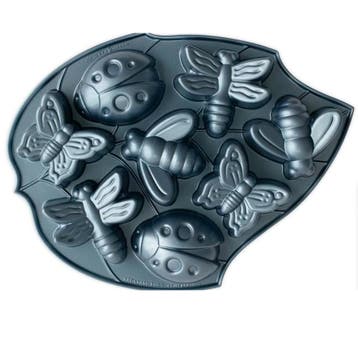 Nordic Ware Backyard Bugs Bakvorm**, Verzenden, Nieuw