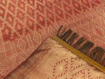 sarong - Katoen, Goud - Indonesië - 19e eeuw