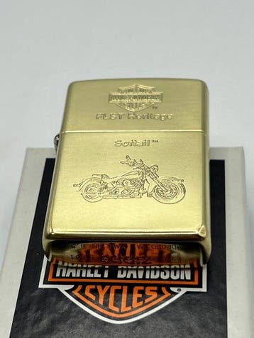 Zippo, Harley-Davidson FLST Heritage Softail – Solid Brass –, Nieuw