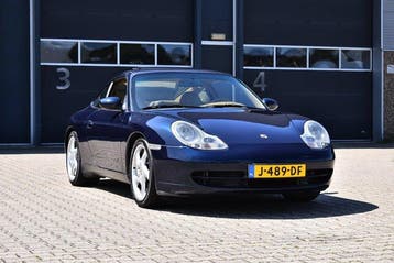 Porsche - 911 (996) - NO RESERVE - 1999