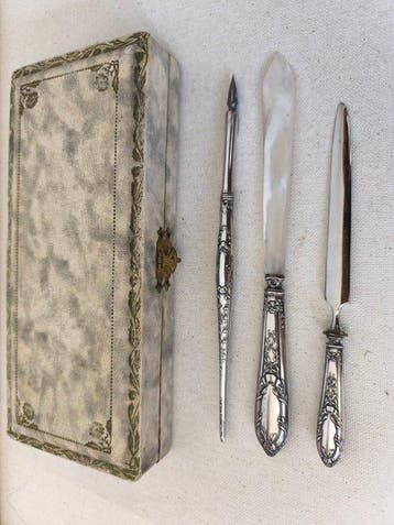 Maison parisienne Hénin & Cie - Nécessaire de bureau ancien