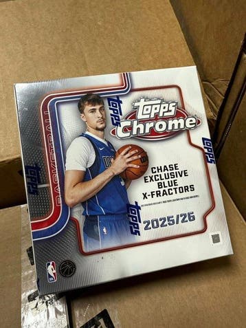 2025/26 Topps Chrome Originele verpakking - 1 Sealed box -, Nieuw