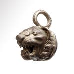 Oud-Romeins Zilver, Glas Militaire leeuwenkop hanger