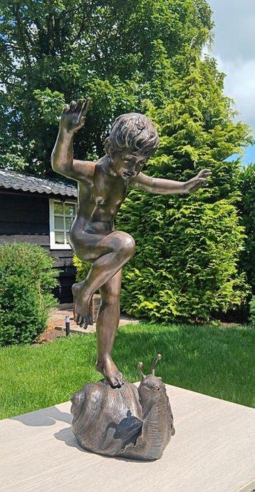 Fontein - 2022 - Bronzen Fontein – Dans me