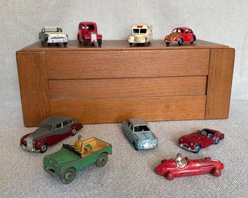 Dinky Toys 1:43 - Modelauto (9) - Diverse Dinky Toys, Nieuw