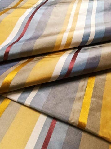B458 - 660 x 135 cm - Pregiato Taffettà in 100% pura seta di