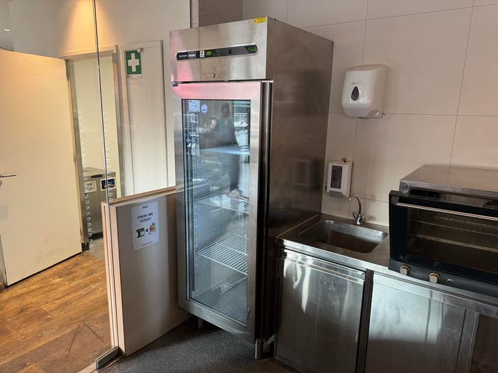 Glasdeur koelkast | Afinox, Zakelijke goederen, Horeca | Keukenapparatuur, Gebruikt, Koelen en Vriezen, Ophalen of Verzenden