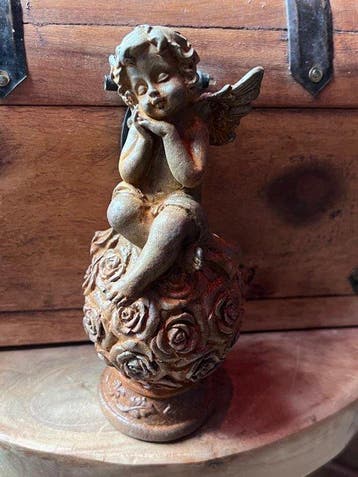 Decoratief ornament - Europa - Engelbeeldje