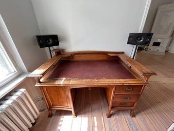 Louis Majorelle, (attr.) - Bureau - Walnoot, Antiek en Kunst