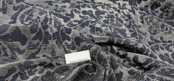 Eleganza Senza Tempo: Damasco Double Face di Lusso per