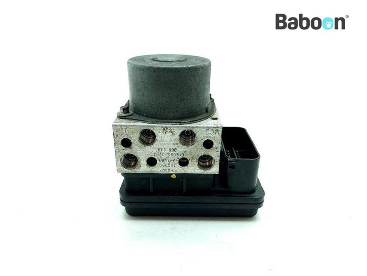 ABS Modulator Kawasaki KLE 650 Versys 2019-2021 (16082-0734), Motoren, Onderdelen | Kawasaki, Gebruikt, Verzenden