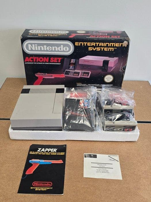 Nintendo - Nes - 8-Bit Super Rare RGB- 1985 - Big Box Action, Spelcomputers en Games, Spelcomputers | Overige Accessoires