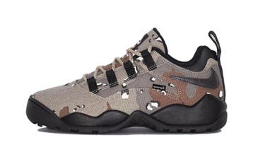Nike SB Darwin Low Supreme Desert Camo, Kleding | Heren, Schoenen, Nieuw