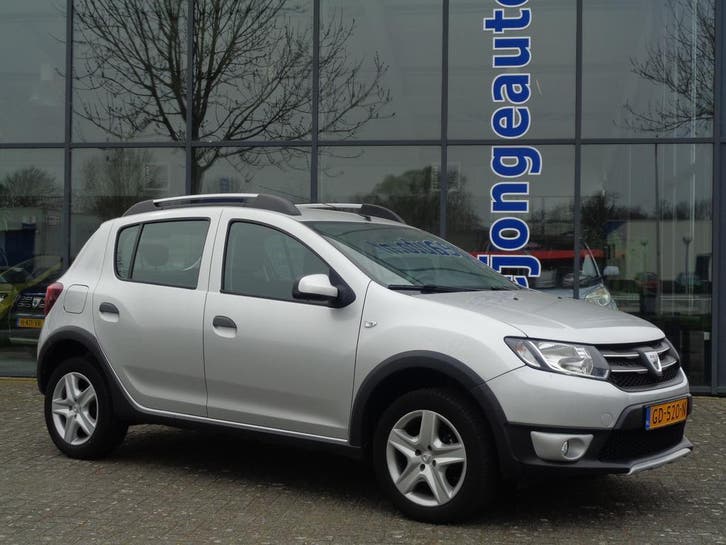 Dacia Sandero Stepway 0.9 TCE Trekhaak Airco Navi Cruise NL, Auto's, Dacia, Origineel Nederlands, Dealer onderhouden, Onderhoudsboekje