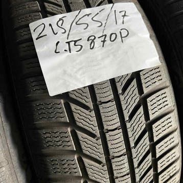 2 x Continental 215-55-17 Winterbanden 6mm, 17 inch, Band(en), Personenwagen, Gebruikt