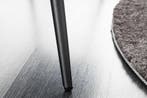 Design bank BOUTIQUE 100cm groen fluweel zwarte metalen, Huis en Inrichting, Banken | Bankstellen, Ophalen of Verzenden, Nieuw