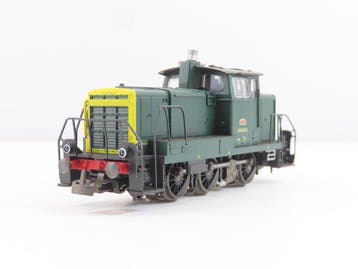 Märklin H0 - 37653 - Diesellocomotief (1) - Type 260 (HLR, Hobby en Vrije tijd, Nieuw