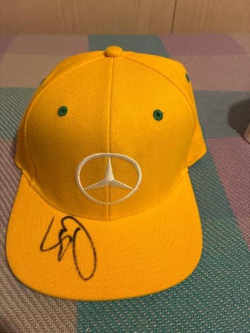 Mercedes - Formula One - Lewis Hamilton - F1-pet, Nieuw