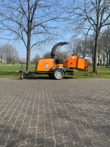 Te huur: Takkenversnipperaar/hakselaar, Nieuw