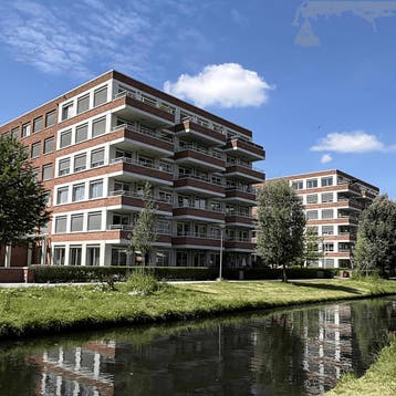Seniorenwoning in Rotterdam gevonden voor €1795,- pm, Huizen en Kamers, Huizen te huur, Rotterdam, Direct bij eigenaar, Appartement