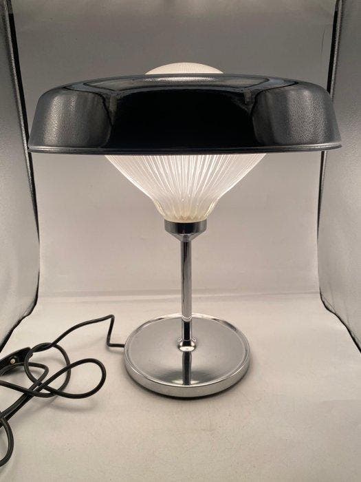 Artemide - Studio BBPR - Tafellamp - Mod. Ro - Staal -, Antiek en Kunst, Kunst | Designobjecten