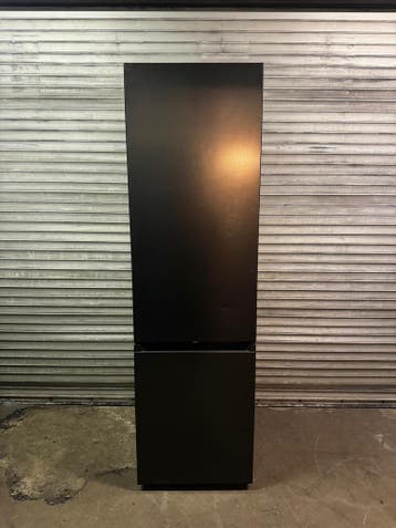 WEG=WEG: Samsung RB38C7B5BB1 Koelvriescombinatie Zwart, 200 liter of meer, Verzenden, Met aparte vriezer, 160 cm of meer