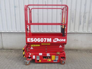 Veiling: Schaarhoogwerker Magni ES0607M Elektrisch 5.90m 202, Ophalen