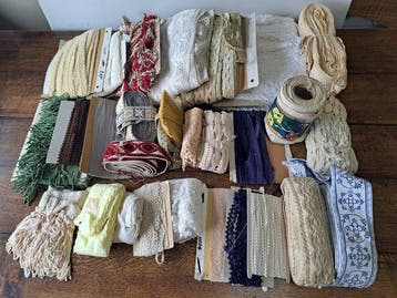 Textiel - 200 cm - 10 cm - Verzameling antieke fournituren