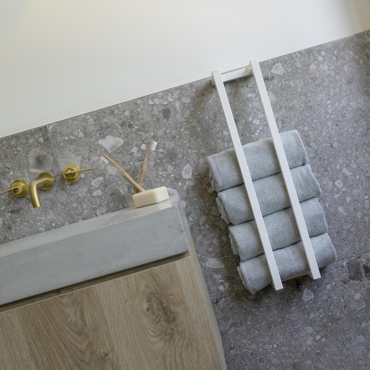BWS Handdoekenrek Industrieel | 60x12.5x12.5cm | Mat Wit, Doe-het-zelf en Verbouw, Sanitair, Bad, Nieuw, Ophalen of Verzenden
