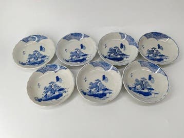 Old Imari ware blauw en wit handgeschilderd landschap klein