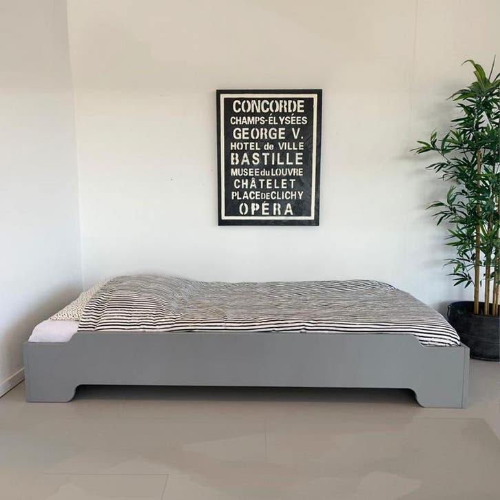 Rockwood® Montessori Vloerbed Solo Grijs 1 bed, Kinderen en Baby's, Kinderkamer | Bedden, Nieuw, Ophalen of Verzenden
