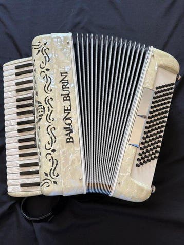 Ballone Burini - P 37-96, 3 Mussette, 7/2 reg. - - Accordeon, Nieuw