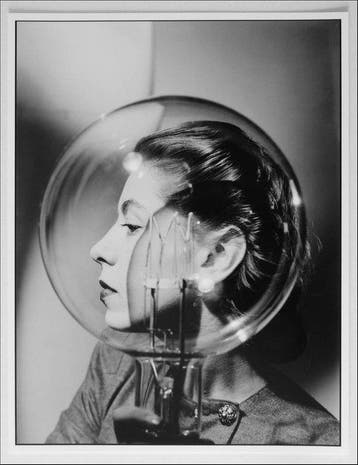 Lee Miller - Model with Lightbulb, Vogue Studio, London,