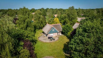 Te huur: vakantiehuis voor 6 personen in de Weerribben, Internet, In bos, Eigenaar, Overijssel