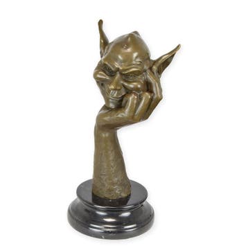 BRONZEN BEELD VAN EEN GOBLIN HOOFD RUSTEND OP DE HAND, Verzenden, Nieuw