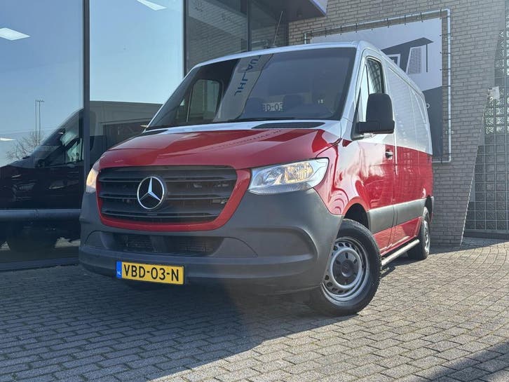 Zakelijke Lease |  Mercedes-Benz Sprinter 314 2.2 CDI L1H1*C, Auto's, Bestelauto's, Lease, Zwart, Handgeschakeld, Wit, Financial lease