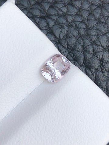 Zonder minimumprijs - 1 pcs Paars, Roze Saffier - 1.42 ct -, Nieuw