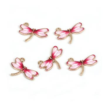 2 x vergulde bedel libelle met epoxy roze, rood, wit afm...., Ophalen of Verzenden, Nieuw, Bedel