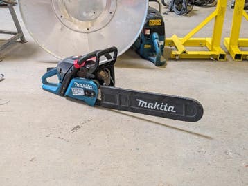 Motor kettingzaag Makita, Nieuw