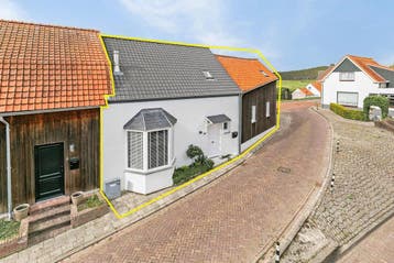 Te huur: Huis Dorpsplein in Graauw, Huizen en Kamers, Zeeland, Graauw