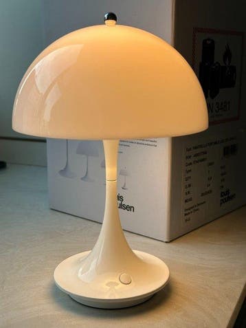 Louis Poulsen - Verner Panton - Lamp - acryl, Antiek en Kunst, Antiek | Meubels | Stoelen en Banken