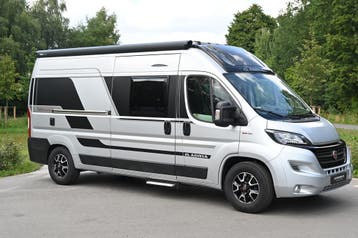 Adria Twin Supreme 600 SPB, Caravans en Kamperen, Campers, Fiat, Tot en met 2, Zonwerend glas, Adria