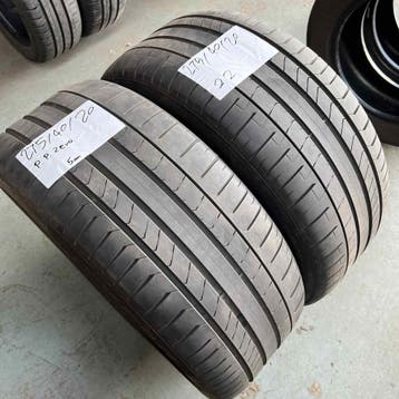2 x Pirelli PZero 275-40-20 Zomerbanden 5mm, Gebruikt, 275 mm, Ophalen of Verzenden, Band(en)