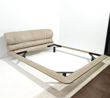Saporiti - Giovanni Offredi - Bed - Leder, Metaal - Design