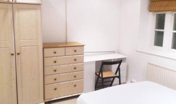 Te Huur Studio Kikkenstein In Amsterdam, Huizen en Kamers, 20 tot 35 m², Amsterdam
