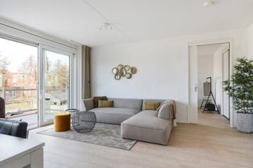 Appartement Theresiastraat in Ouderkerk aan de Amstel, Noord-Holland, Ouderkerk aan de Amstel, Appartement