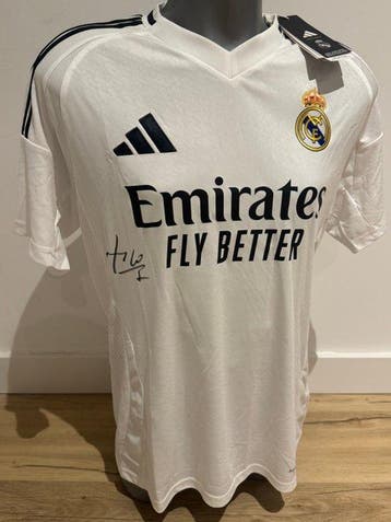 Real Madrid - Spaanse voetbal competitie - Luis Figo -, Nieuw