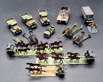 Unbekant - Militaire miniatuur beeldjes - Sammlung älterer, Nieuw